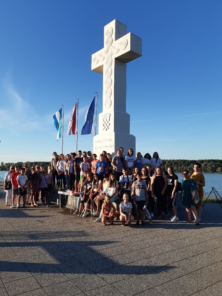 Slika /slike/Korijeni 2019/Zavrsena Ljetna skola hrvatskog identiteta 2019..jpg